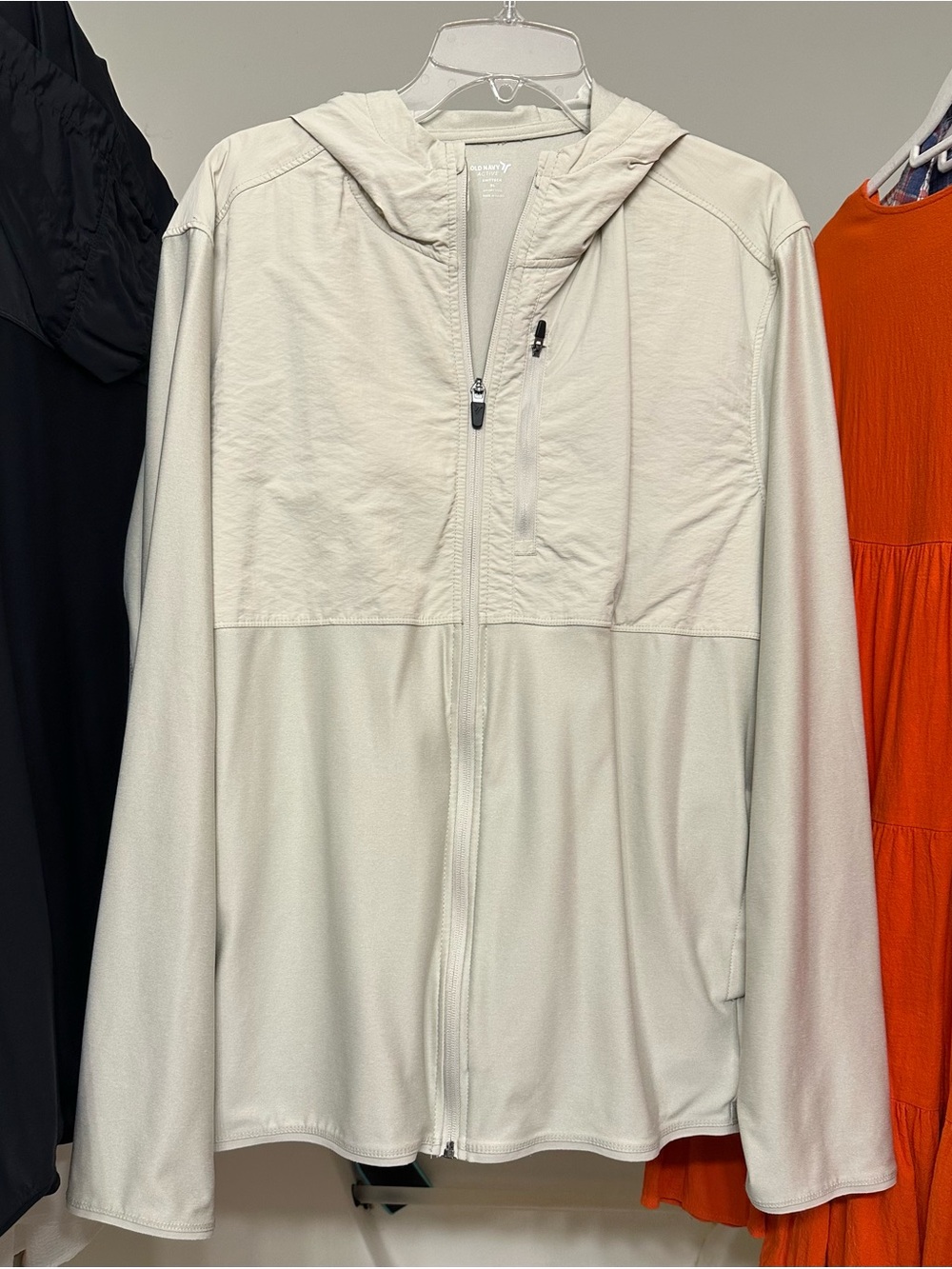 Old Navy Active KnitTech Go Dry Beige Tan Zip-Up Hoodie